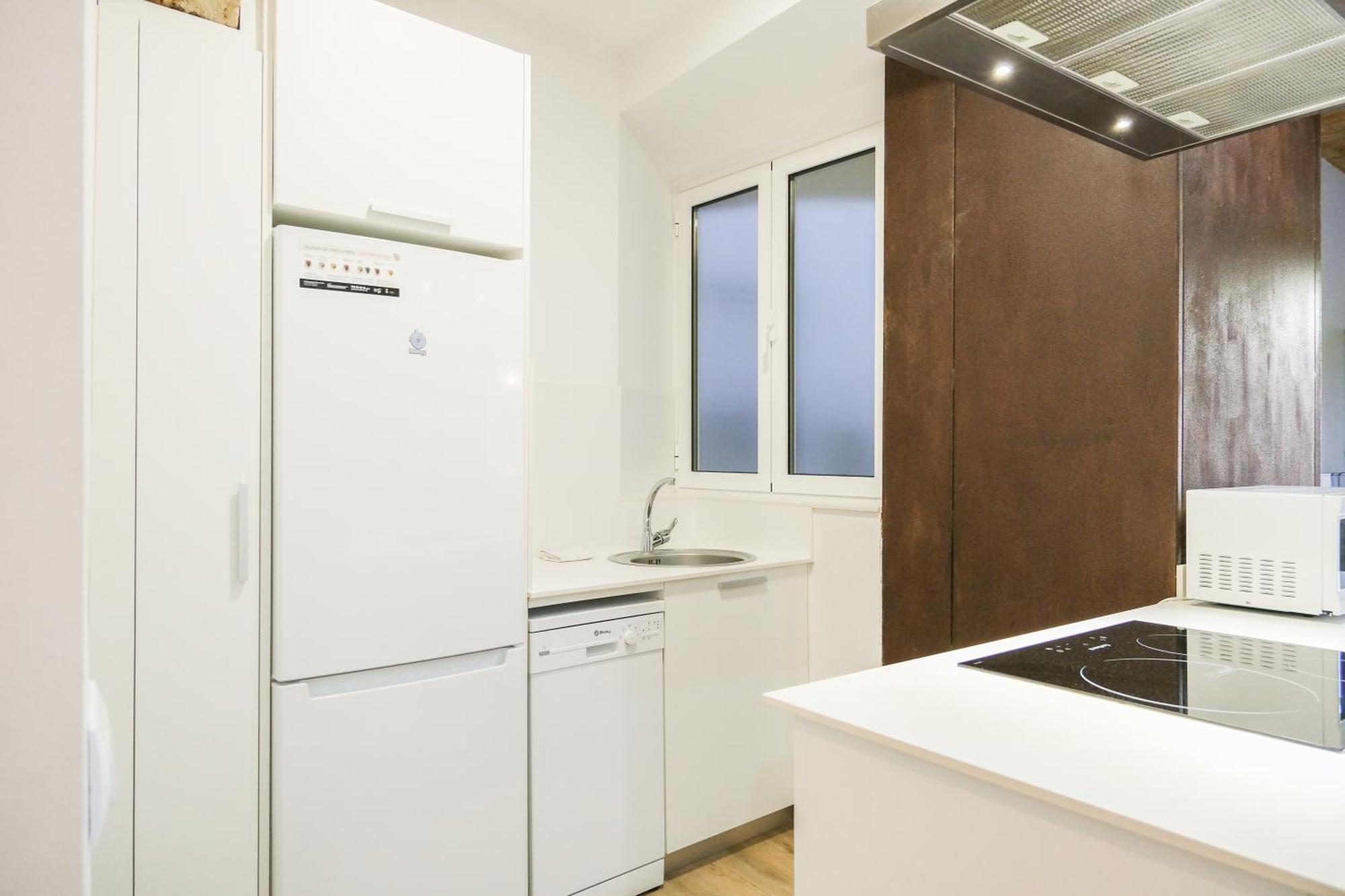 Ganganell Centre Apartamento Con Patio เบซาลู ภายนอก รูปภาพ